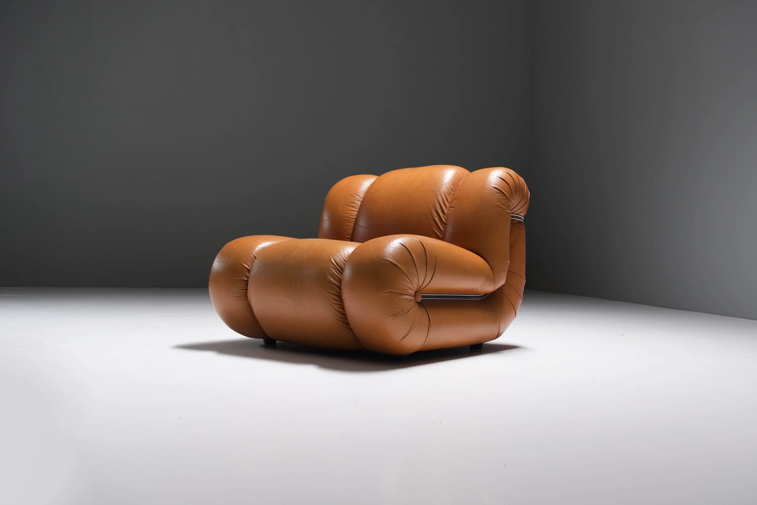 y*️様 トゥモローランドCOMPAGNIA DELLE PELLI 48 m- TOMORROWLAND スーツ 48 ロロピアーナ